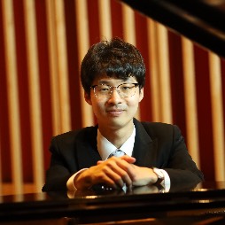 Sungsoo Cho